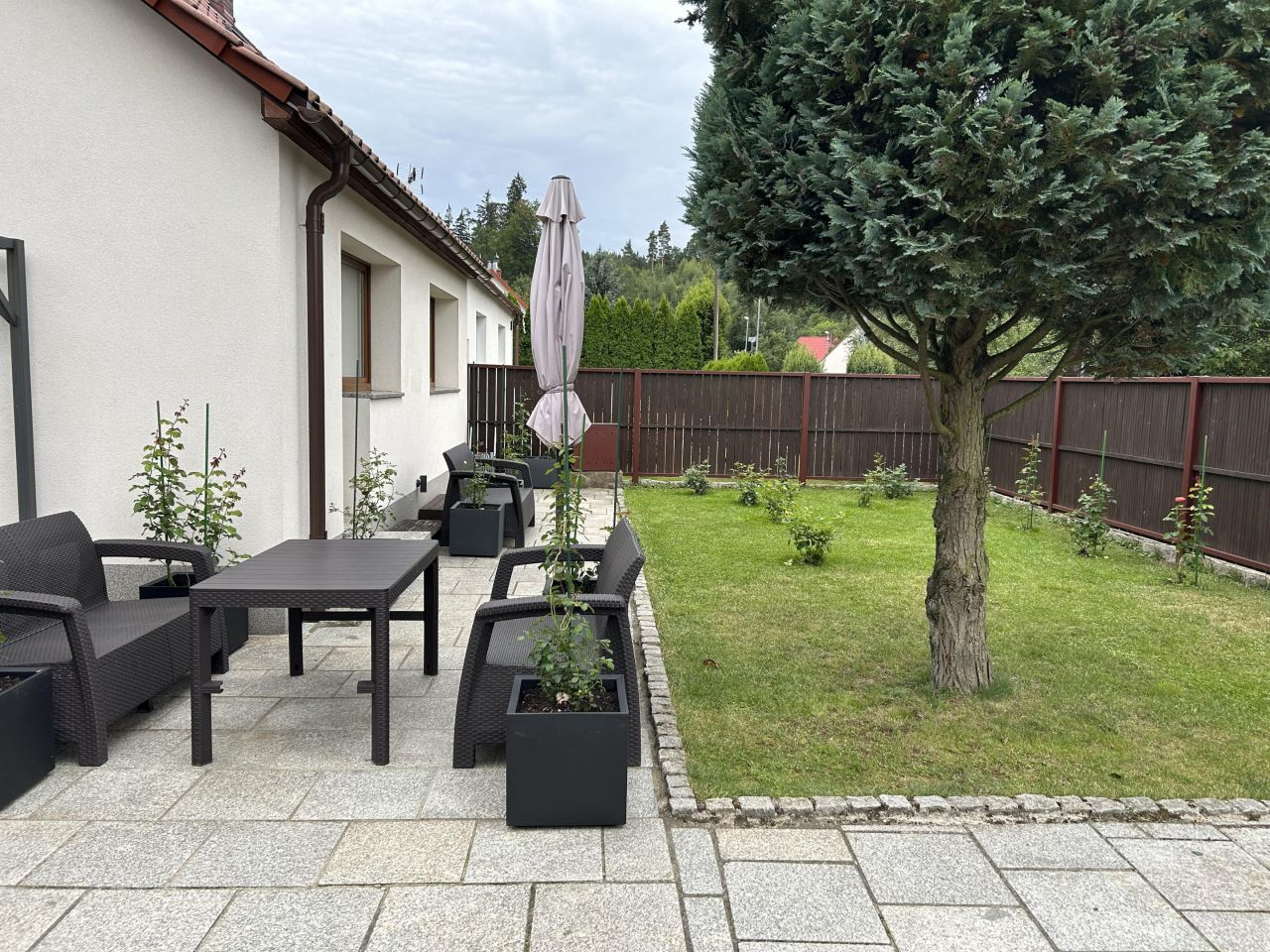 budynek wielorodzinny, 4 pokoje Jelenia Góra, ul. Goździkowa. Zdjęcie 11