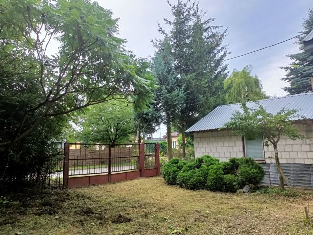 dom wolnostojący Grójec, ul. Kwiatowa. Zdjęcie 1