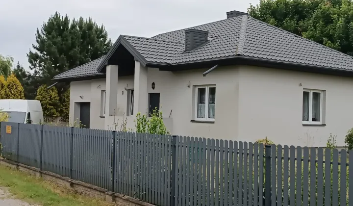 dom wolnostojący, 3 pokoje Błaziny Dolne