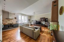 Mieszkanie 4-pokojowe Bystrzyca Dolna. Zdjęcie 1