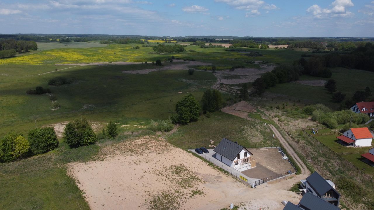 dom wolnostojący, 5 pokoi Prażmowo. Zdjęcie 13