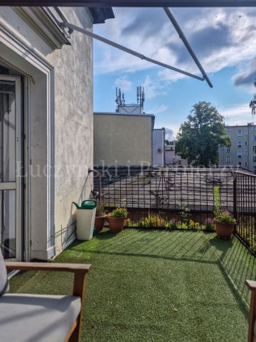 Mieszkanie 4-pokojowe Jelenia Góra. Zdjęcie 3