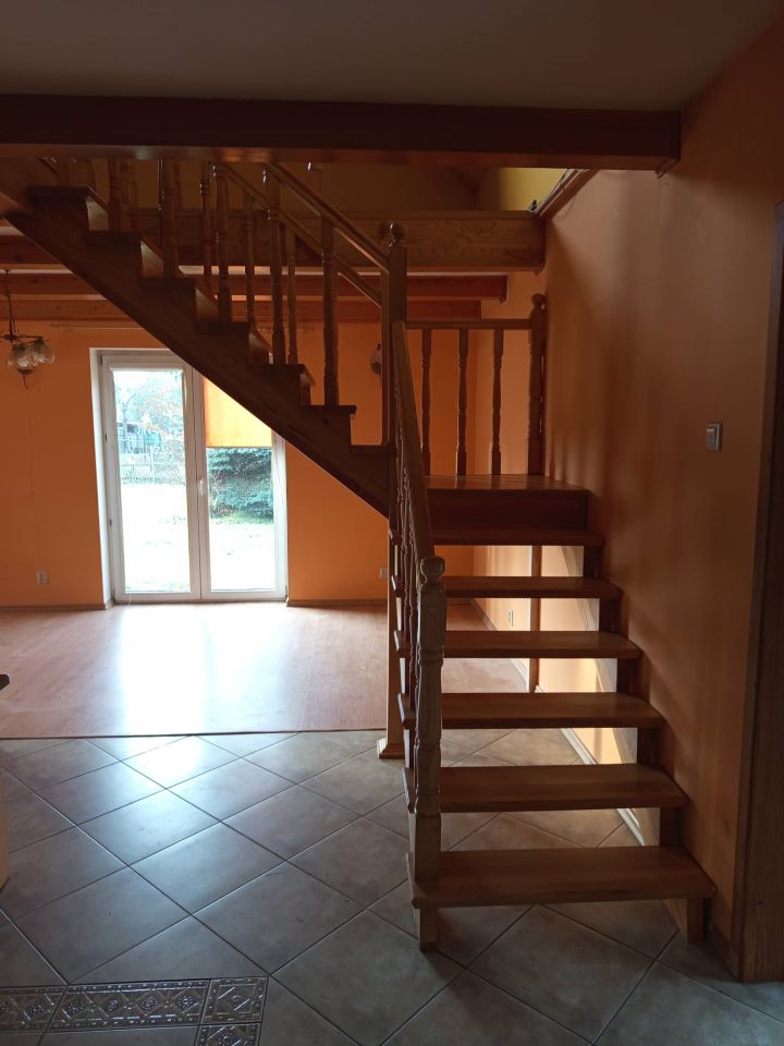 dom wolnostojący, 4 pokoje Płozy. Zdjęcie 11