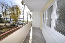 Mieszkanie 3-pokojowe Świnoujście, ul. Bohaterów Września. Zdjęcie 2