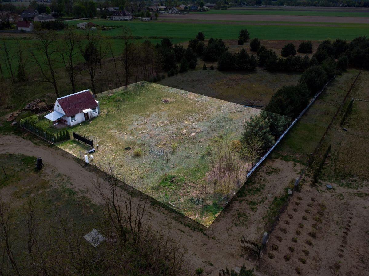 dom wolnostojący, 2 pokoje Złotniki. Zdjęcie 6