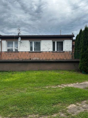 dom wolnostojący, 2 pokoje Stachy. Zdjęcie 1