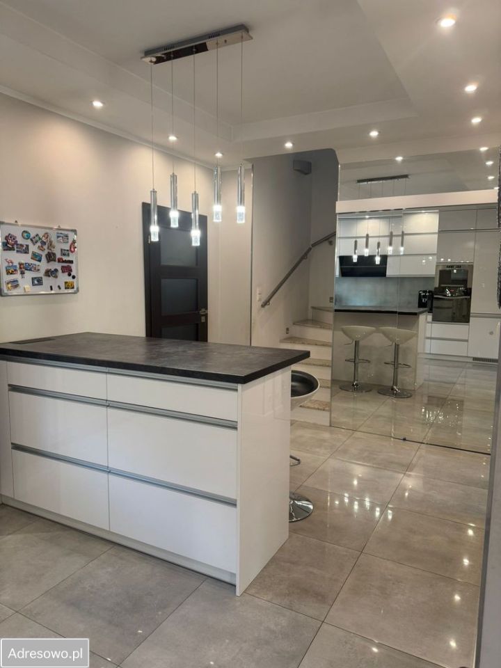 dom wolnostojący, 5 pokoi Jenin. Zdjęcie 12