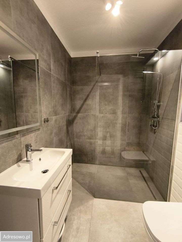 Mieszkanie 2-pokojowe Serock, ul. Rynek. Zdjęcie 3