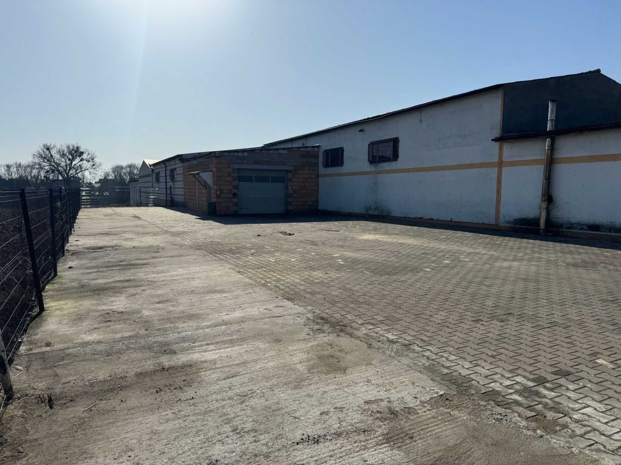 Hala/magazyn Luboń. Zdjęcie 1