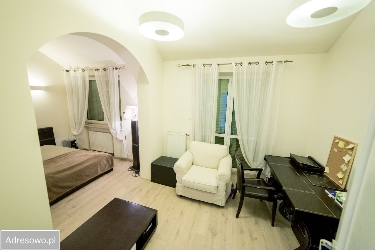 bliźniak, 5 pokoi Toruń Centrum, ul. Długa. Zdjęcie 13
