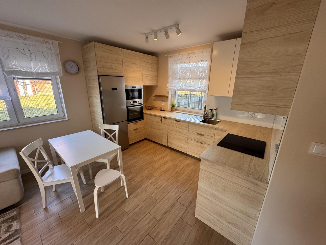 Mieszkanie 2-pokojowe Kąty Wrocławskie, ul. Janusza Korczaka. Zdjęcie 2