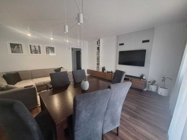 Mieszkanie 3-pokojowe Piotrków Trybunalski, ul. Hugona Kołłątaja. Zdjęcie 1