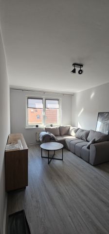 Mieszkanie 4-pokojowe Legnica, ul. Karola Marcinkowskiego. Zdjęcie 1