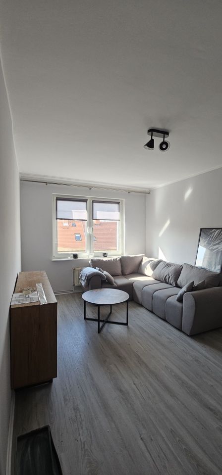 Mieszkanie 4-pokojowe Legnica, ul. Karola Marcinkowskiego. Zdjęcie 1