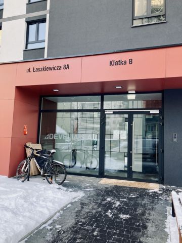 Mieszkanie 3-pokojowe Kraków Grzegórzki, ul. płk. pil. Stefana Łaszkiewicza. Zdjęcie 1