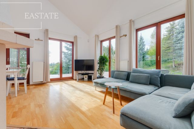 dom wolnostojący, 4 pokoje Chwaszczyno, ul. Kawelska. Zdjęcie 1