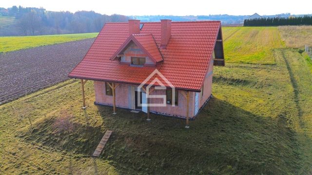 dom wolnostojący, 6 pokoi Ubrzeż. Zdjęcie 5