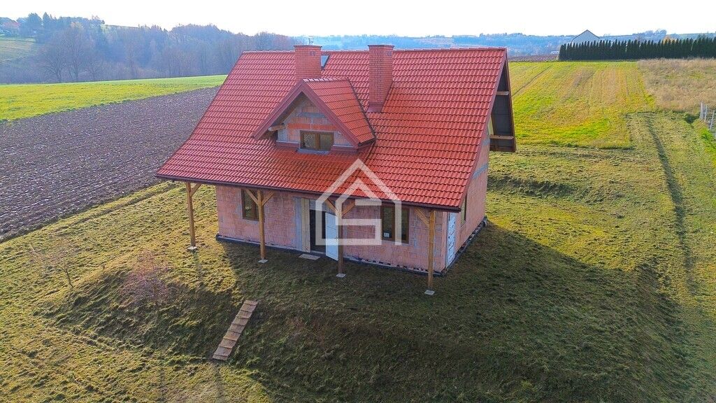 dom wolnostojący, 6 pokoi Ubrzeż. Zdjęcie 5