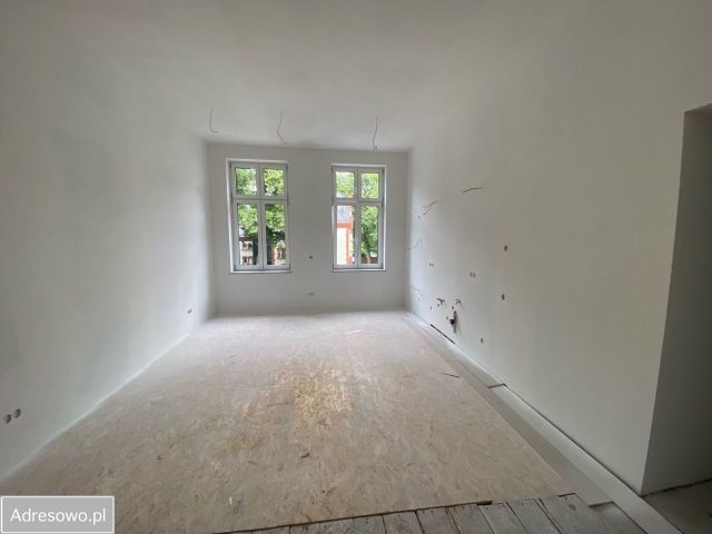 Mieszkanie 3-pokojowe Prudnik, ul. Parkowa. Zdjęcie 1