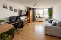 Mieszkanie 3-pokojowe Warszawa Praga-Północ, ul. Targowa. Zdjęcie 1