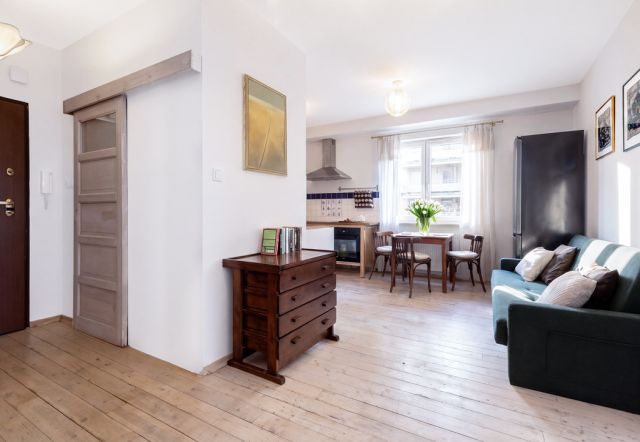 Mieszkanie 4-pokojowe Warszawa Ursus, ul. Elżbiety Rakuszanki. Zdjęcie 2