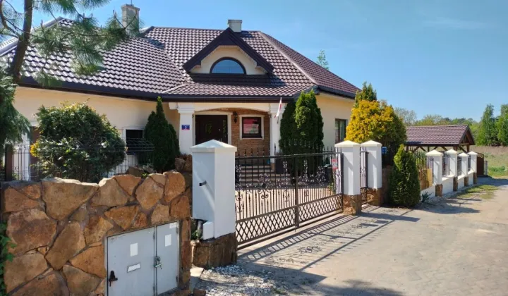 dom wolnostojący, 6 pokoi Maszewo