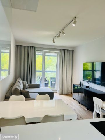 Mieszkanie 2-pokojowe Warszawa Praga-Południe, ul. Jana Nowaka-Jeziorańskiego. Zdjęcie 1