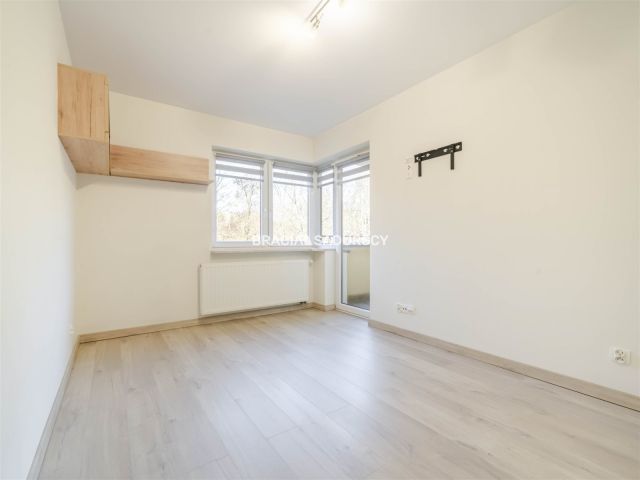 Mieszkanie 3-pokojowe Kraków Nowa Huta, os. Szklane Domy. Zdjęcie 21