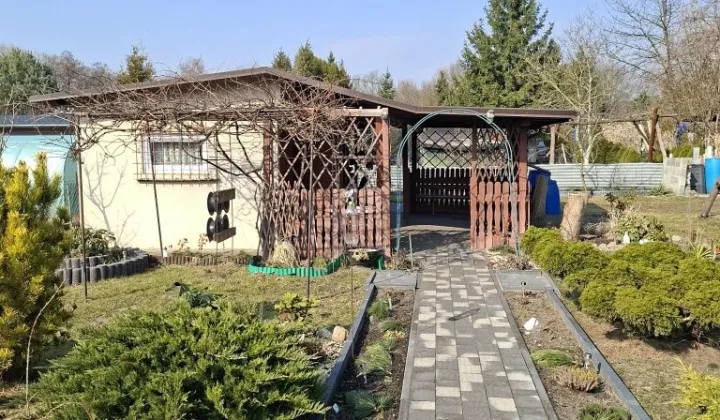 Działka rod Tomaszów Mazowiecki