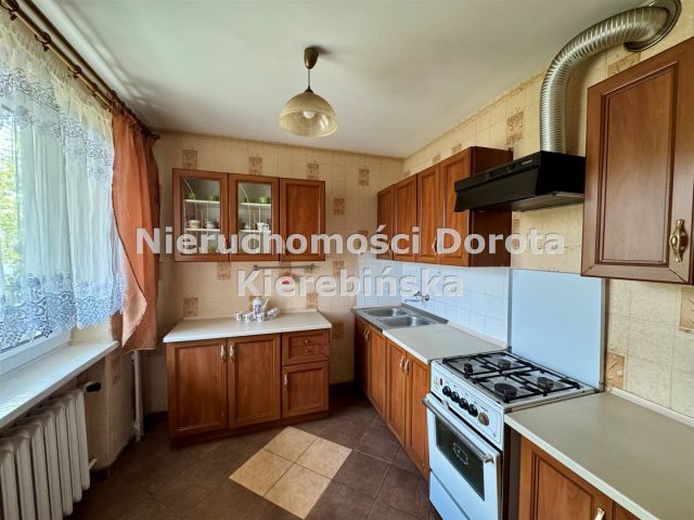 dom wolnostojący, 6 pokoi Tomaszów Mazowiecki. Zdjęcie 4