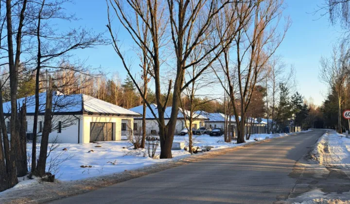 Działka budowlana Krakowiany, ul. Tarczyńska