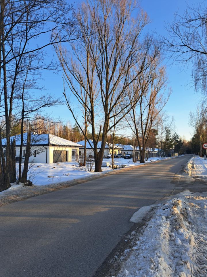Działka budowlana Krakowiany, ul. Tarczyńska