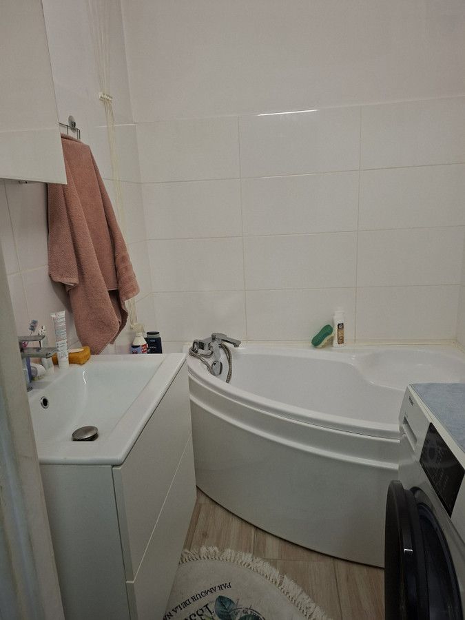 Mieszkanie 3-pokojowe Żyrardów, ul. Jana Skrowaczewskiego. Zdjęcie 4