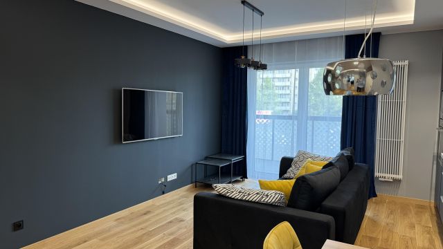 Mieszkanie 2-pokojowe Warszawa Włochy, al. Krakowska. Zdjęcie 1