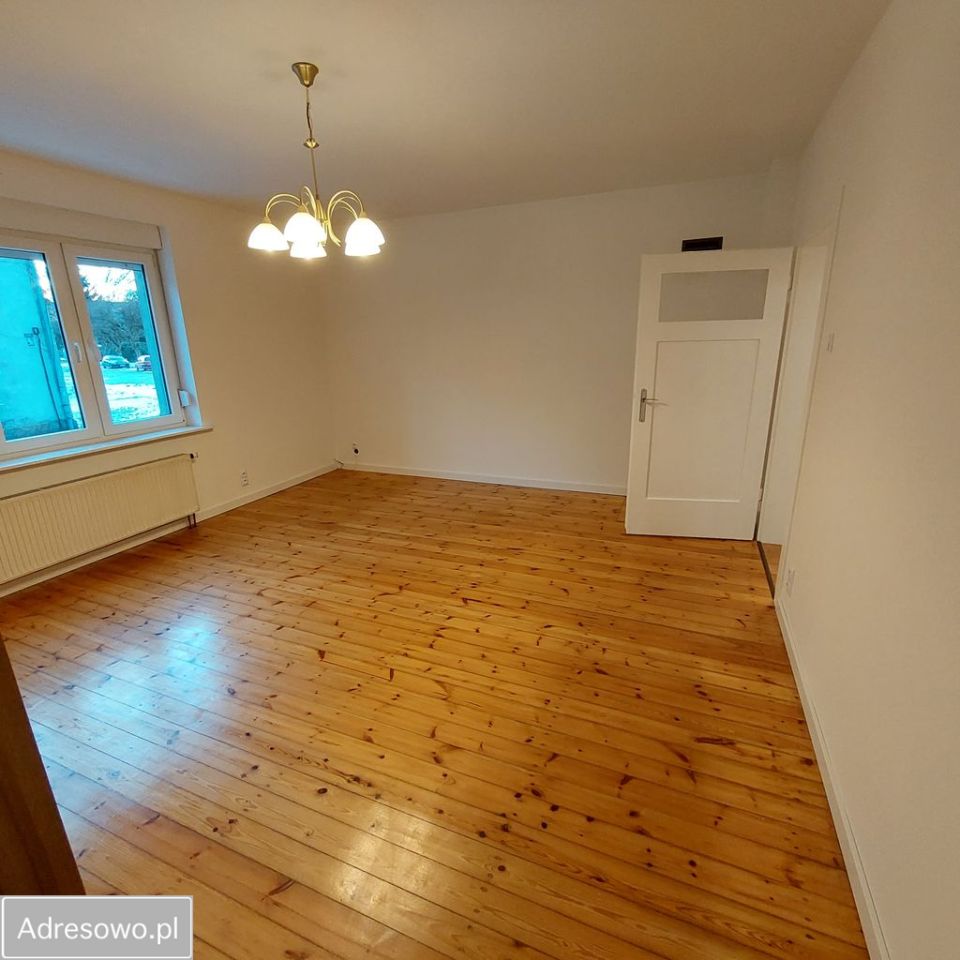 Mieszkanie 3-pokojowe Żagań, ul. Asnyka. Zdjęcie 12