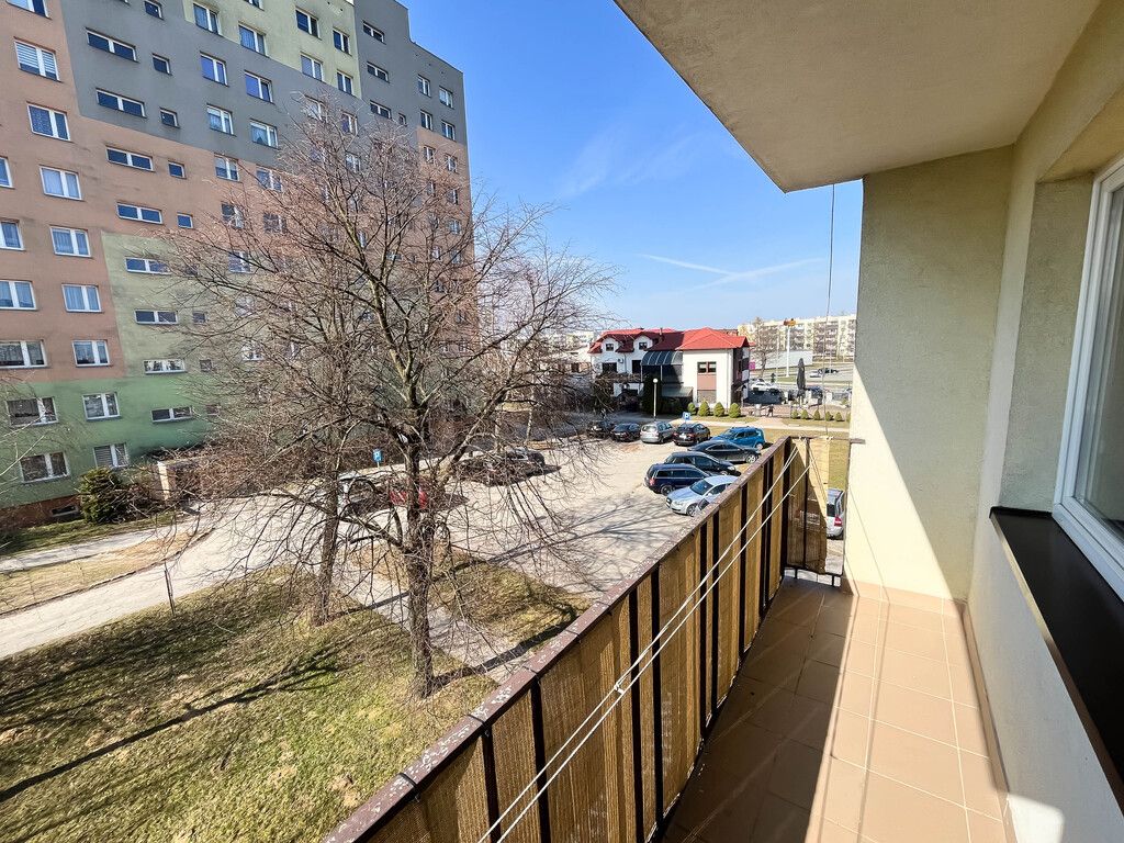 Mieszkanie 4-pokojowe Ostrowiec Świętokrzyski, os. Ogrody. Zdjęcie 18