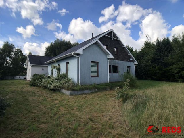 dom wolnostojący, 6 pokoi Książenice. Zdjęcie 1