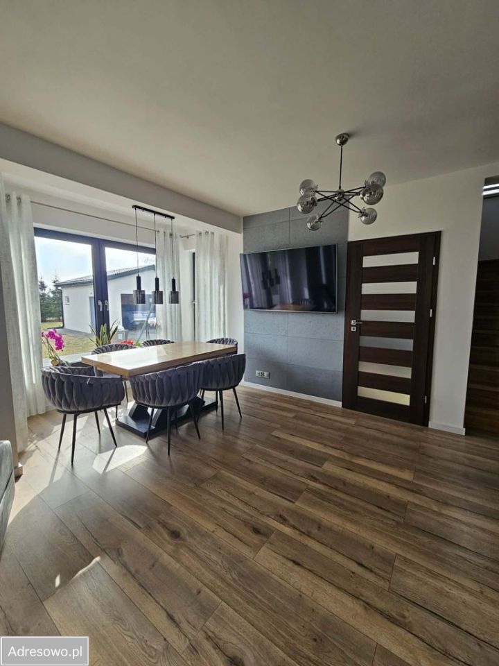 dom wolnostojący, 4 pokoje Sierakówek. Zdjęcie 7