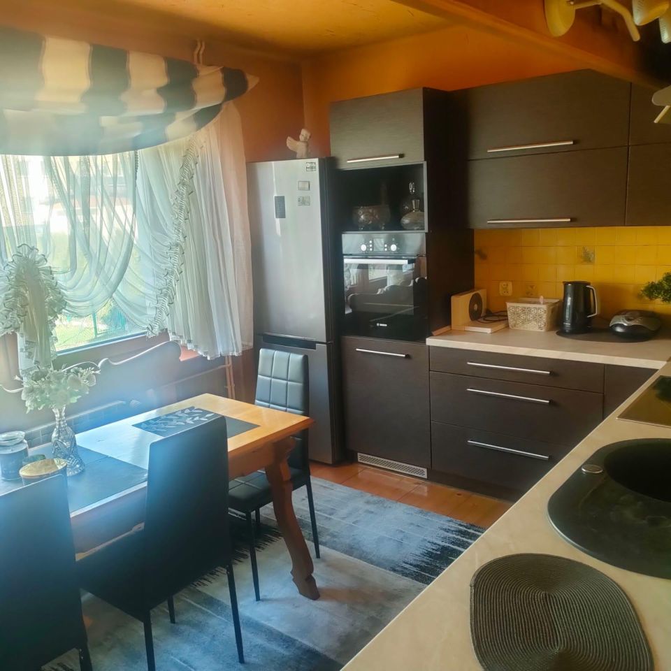 dom wolnostojący, 5 pokoi Nowy Targ, ul. św. Anny. Zdjęcie 3