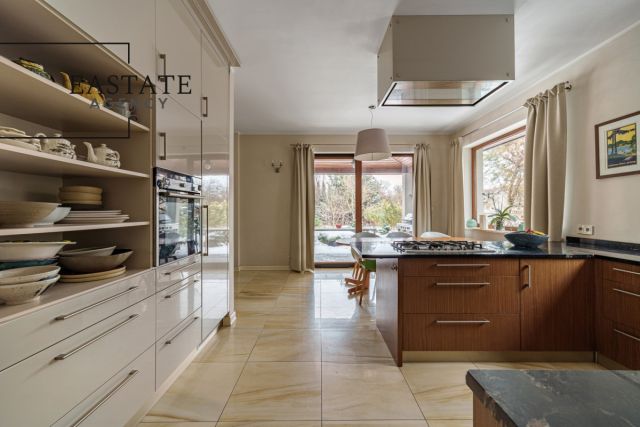 dom wolnostojący, 5 pokoi Parcela-Obory. Zdjęcie 3