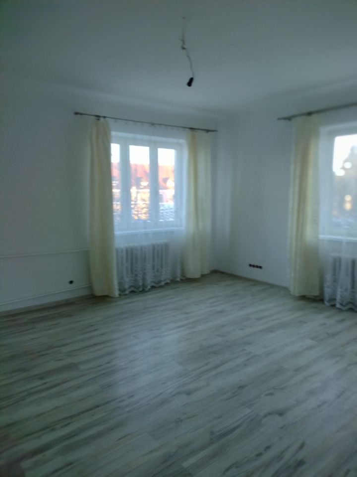 Mieszkanie 3-pokojowe Działdowo, pl. 1 Maja. Zdjęcie 2