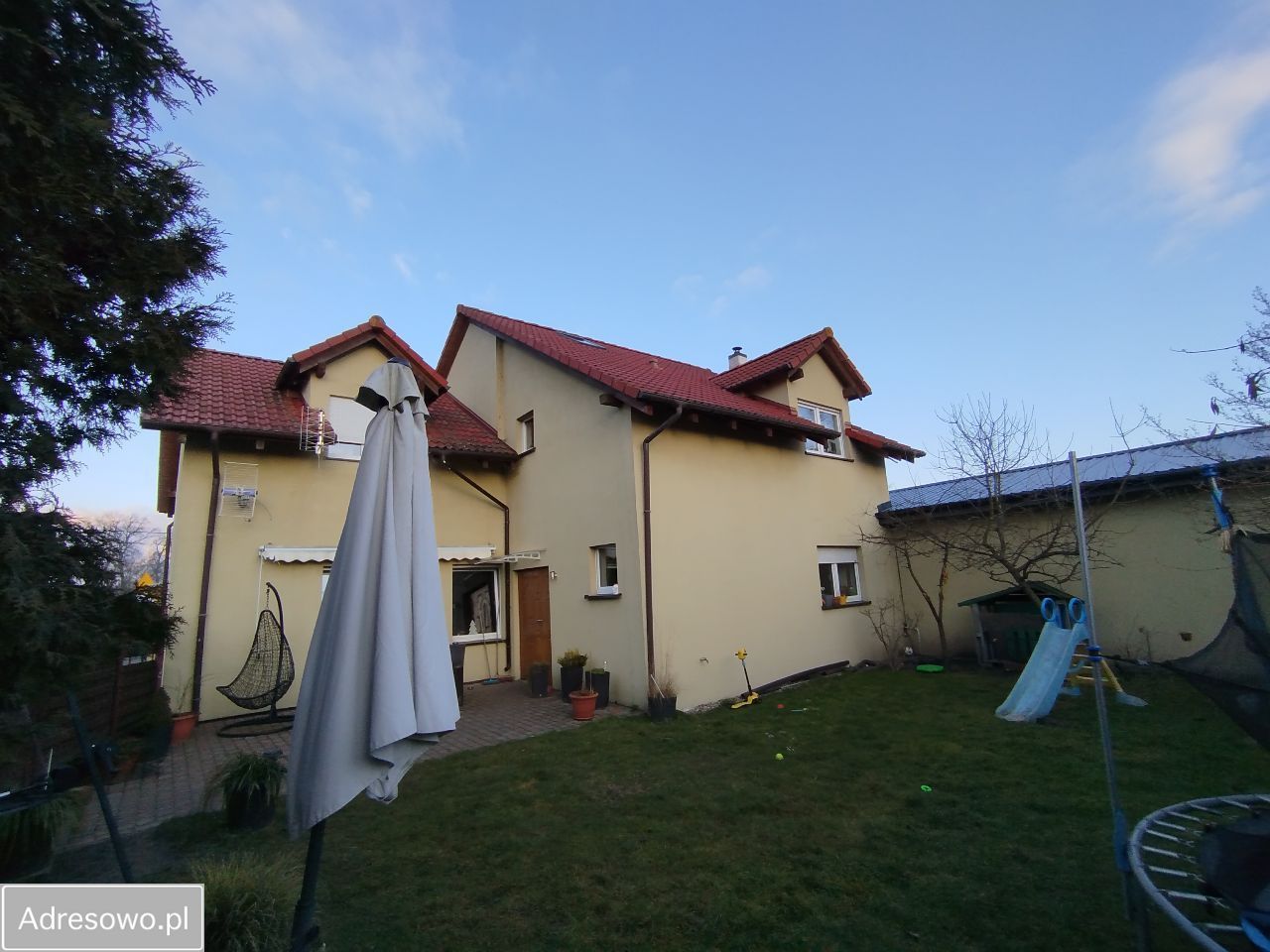 dom wolnostojący, 6 pokoi Różanki. Zdjęcie 8