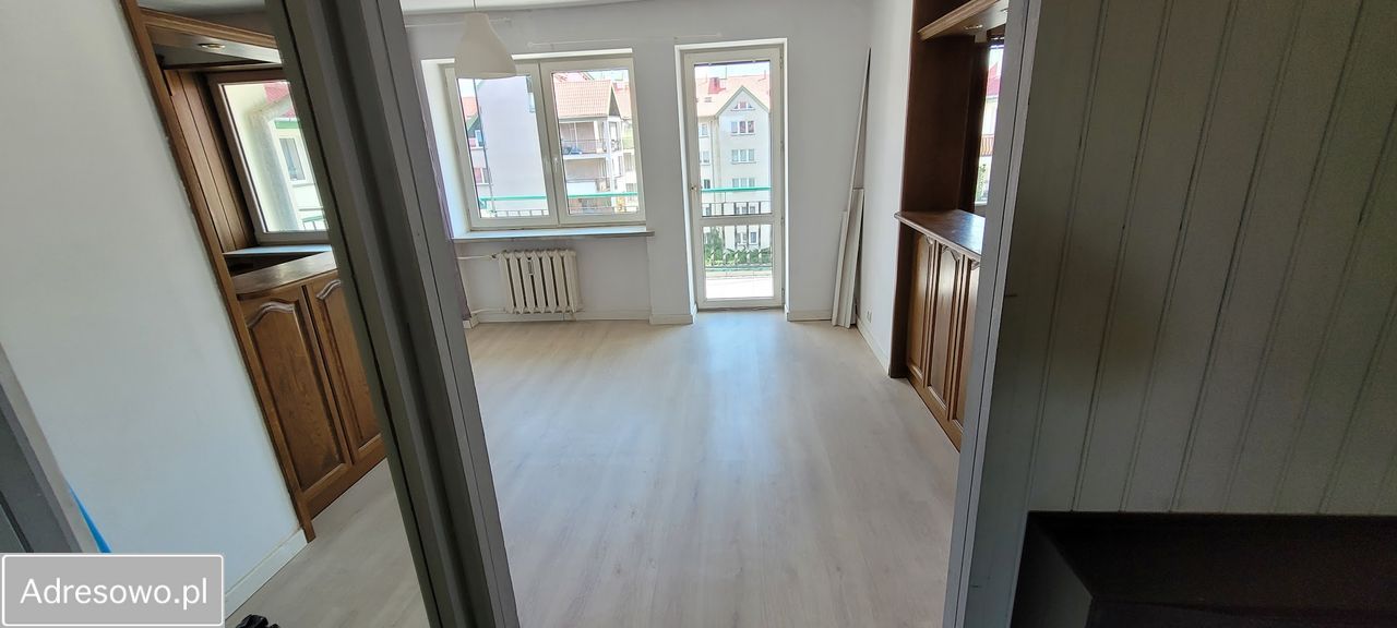 Mieszkanie 5-pokojowe Warszawa Włochy, ul. Fasolowa. Zdjęcie 1