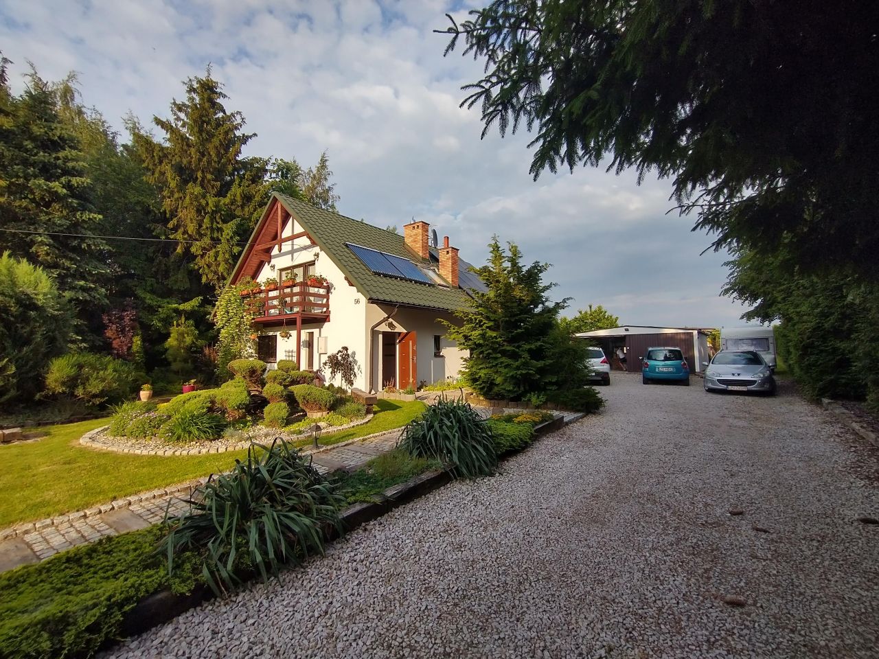 dom wolnostojący, 5 pokoi Olesin. Zdjęcie 1