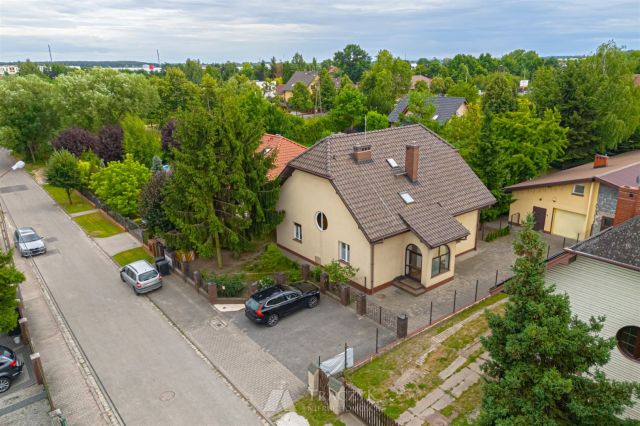 dom wolnostojący, 5 pokoi Siechnice. Zdjęcie 2