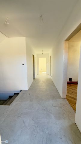 dom wolnostojący, 6 pokoi Ćmińsk Wyręba. Zdjęcie 15