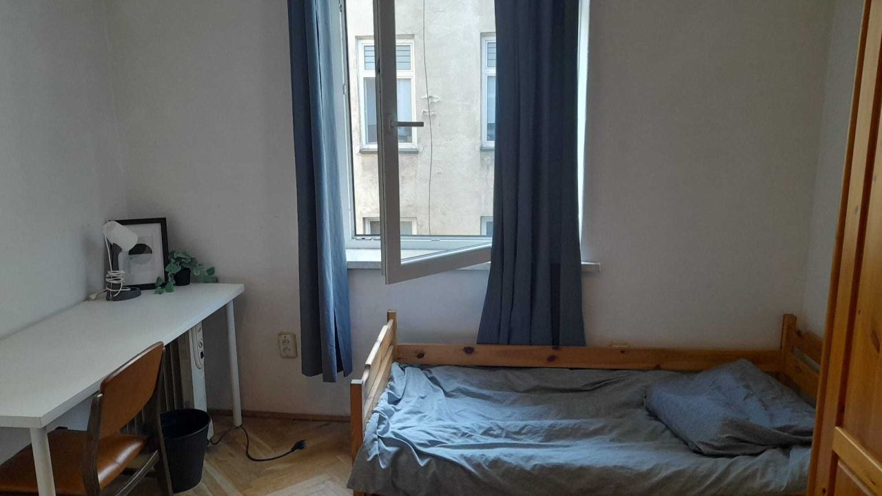 Mieszkanie 4-pokojowe Kraków Stare Miasto, ul. Aleksandra Lubomirskiego. Zdjęcie 1