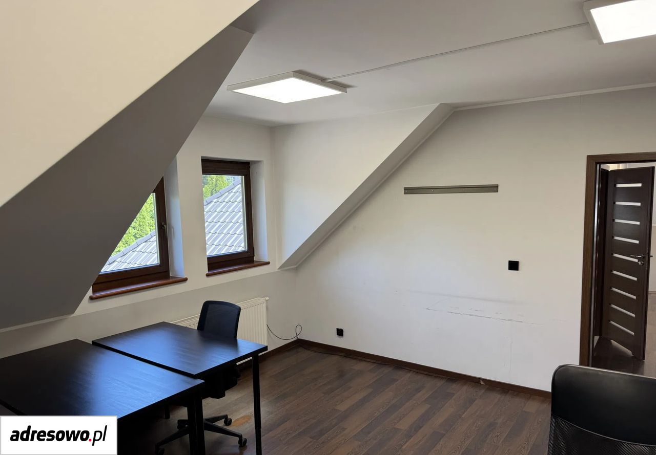 dom wolnostojący, 5 pokoi Cholerzyn. Zdjęcie 16