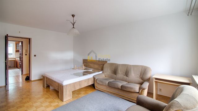 Mieszkanie 3-pokojowe Kraków Bronowice, ul. Bartosza Głowackiego. Zdjęcie 3