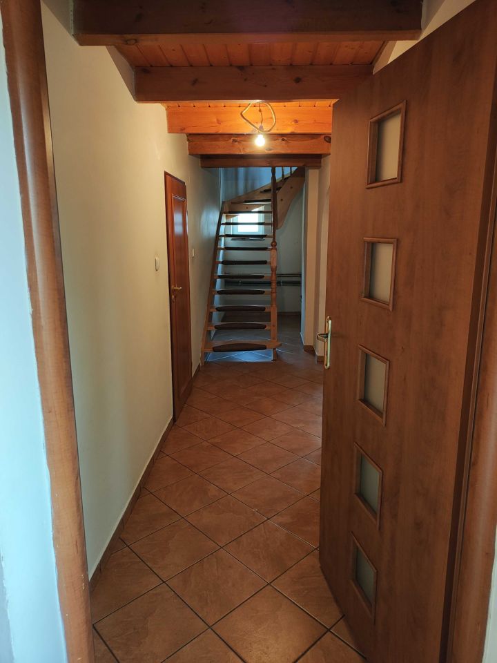 dom wolnostojący, 4 pokoje Węglew. Zdjęcie 3